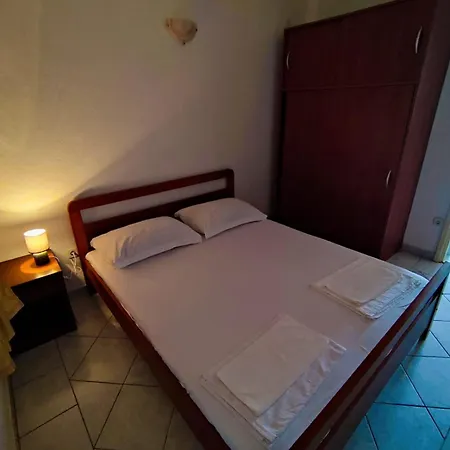 Mia * Traù