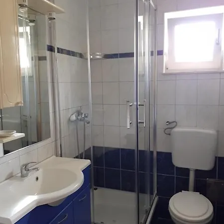 Mia Apartman